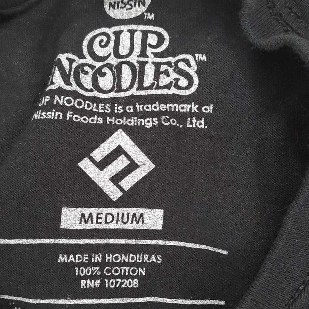Nissan Ramen Send Noods Cropped Shirt - Picture 3 of 5